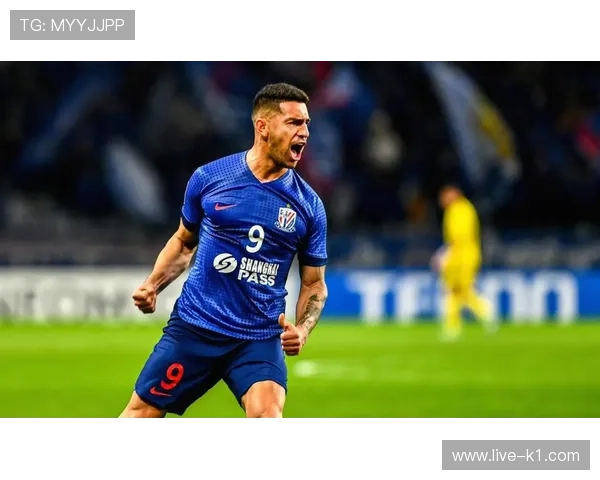 上海申花边路利用有限，进攻宽度为何不足？