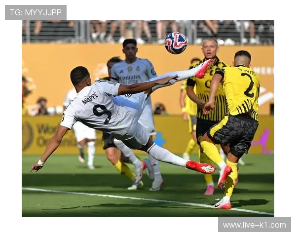 巴黎圣日耳曼防线在高位压迫下是否更容易被针对，稳定性面临考验